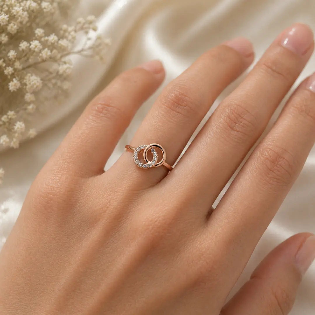 Mashha 925 Silver Rose Gold Interlock Sparkle Ring Mashha