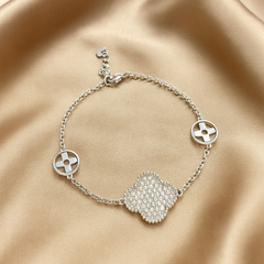 Eterna Clover Charm Bracelet