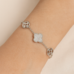 Eterna Clover Charm Bracelet