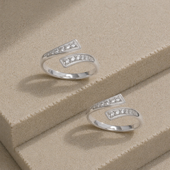 Mashha 925 Silver Adjustable Toe Rings with CZ Detailing