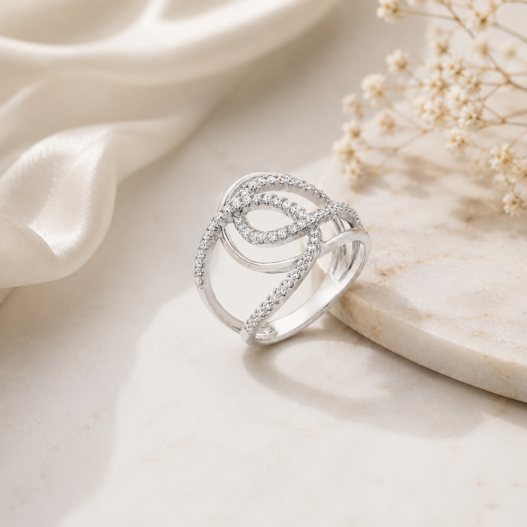 Intertwined Grace 925 Silver Ring Mashha