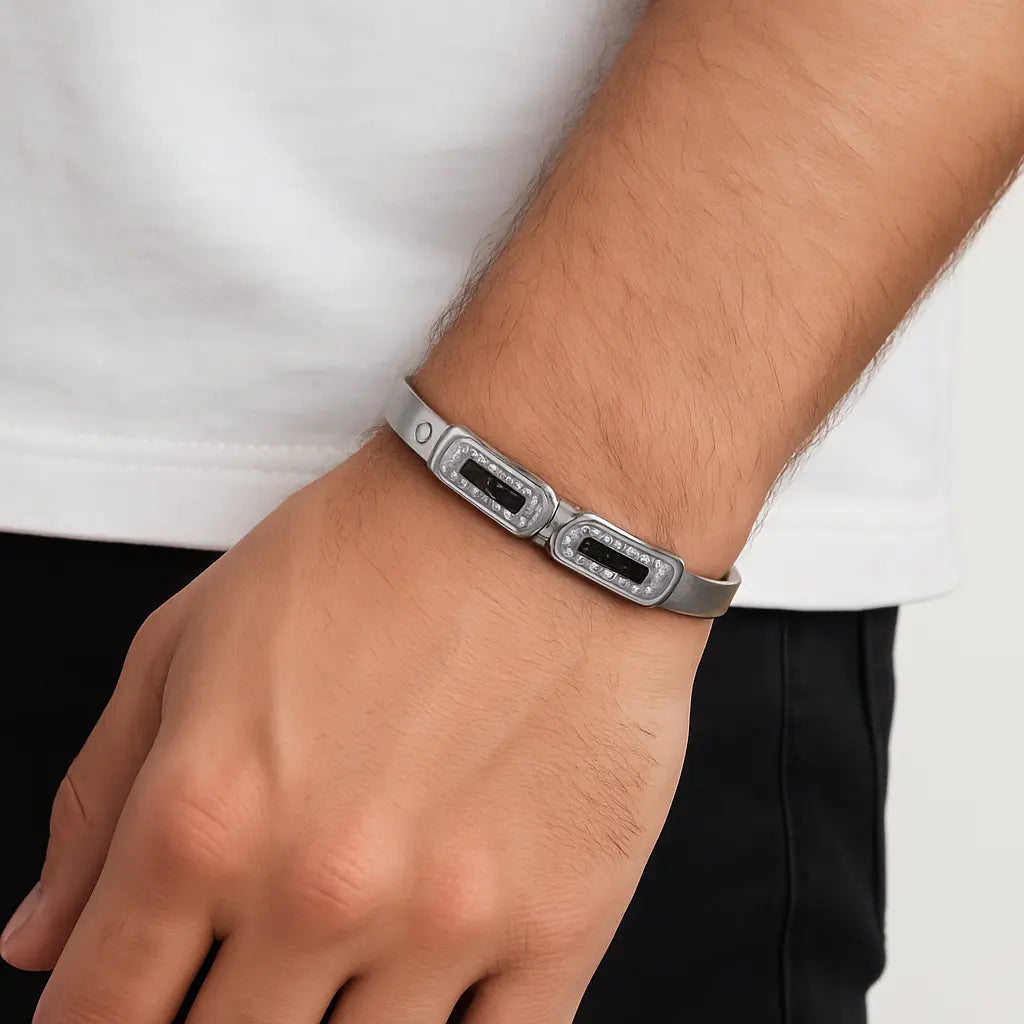 Noir Hexa Cuff – 925 Silver Men's Bracelet Mashha