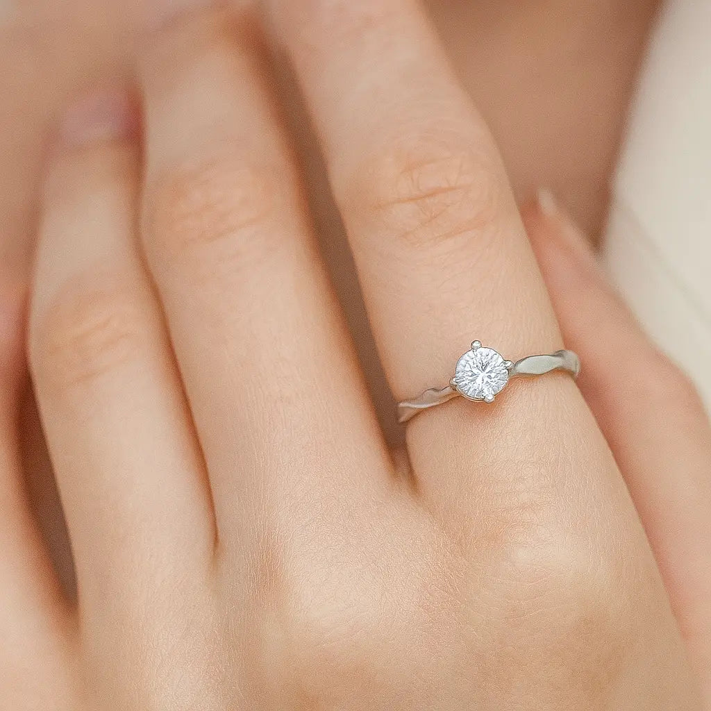 Moonlit Solitaire Silver Ring Mashha