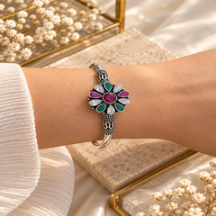 Mashha 925 Silver Emerald Bloom Bracelet
