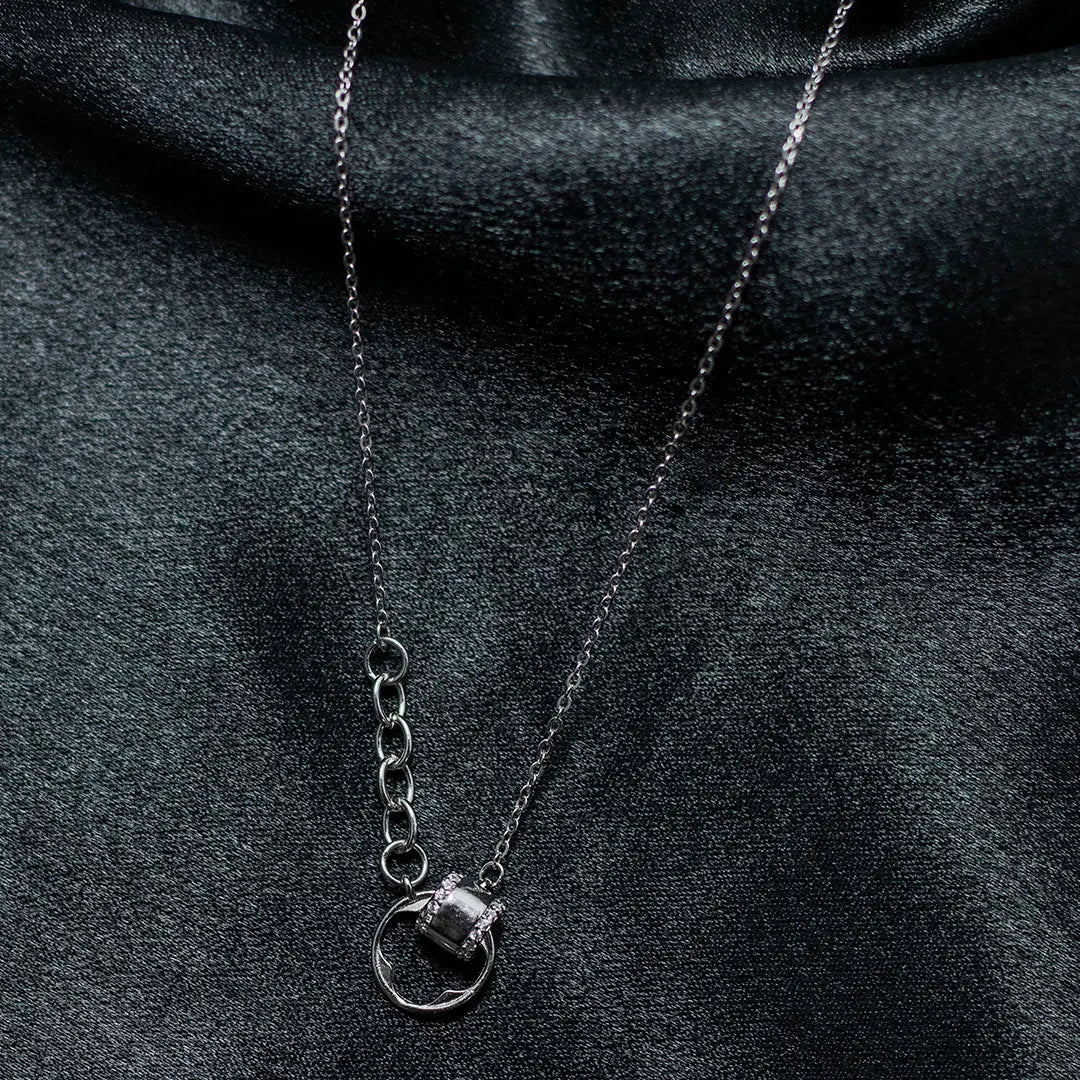 Loop Luxe Necklace Mashha