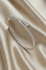 Elegant Nail-Inspired 925 Silver Bangle Mashha