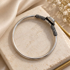 Mashha 925 Silver Emerald Serpent Cuff