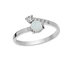 Opal Radiance 925 Silver Ring