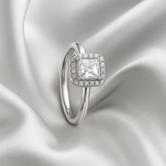 Radiant Halo Princess Ring (Adjustable)