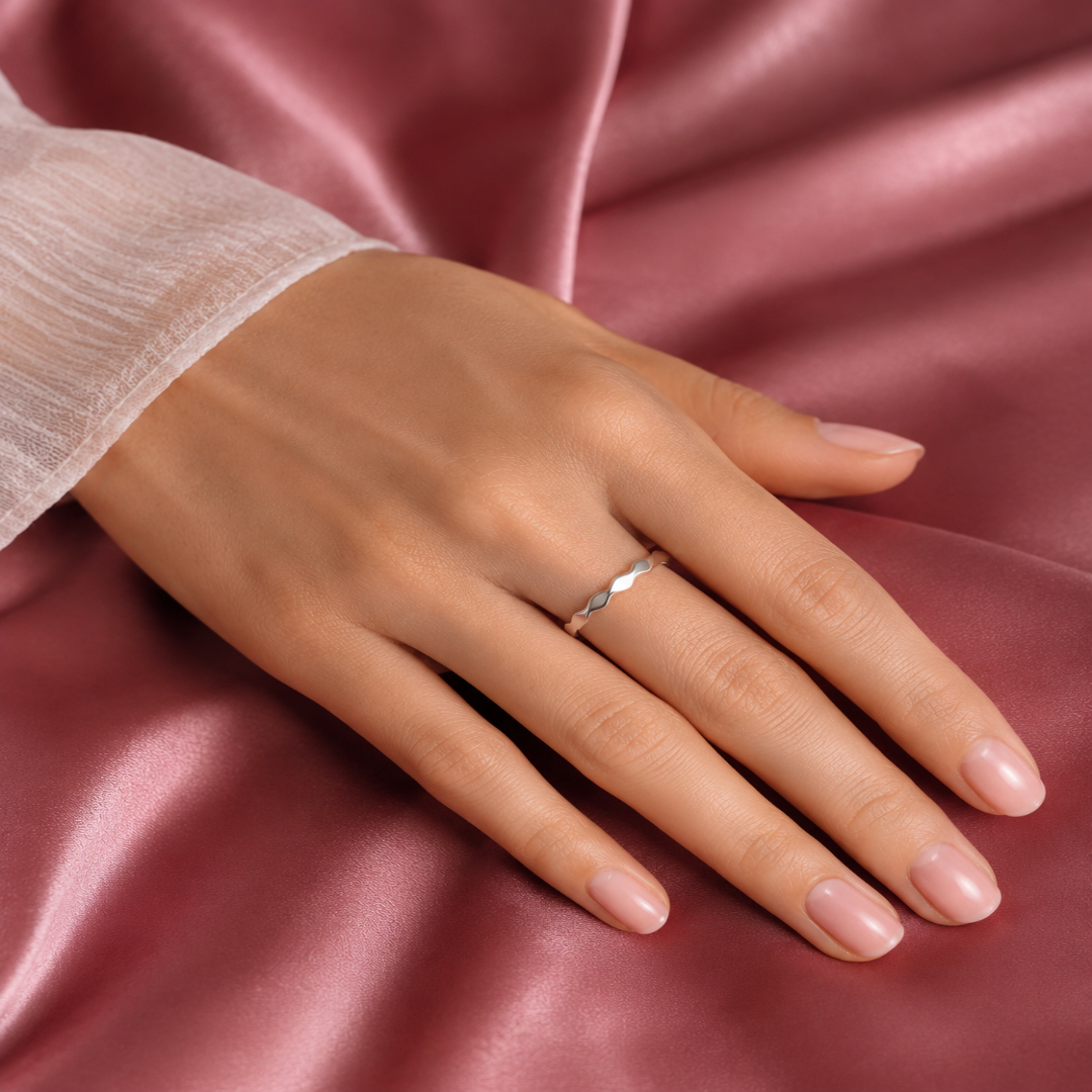 Silver Wave Band Ring Mashha